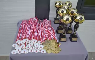 Sportowe otwarcie kompleksu boisk przy Szkole Podstawowej 12