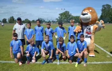 Sportowe otwarcie kompleksu boisk przy Szkole Podstawowej 17