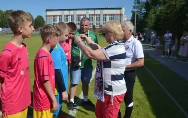 Sportowe otwarcie kompleksu boisk przy Szkole Podstawowej 18