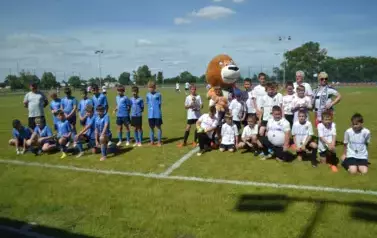 Sportowe otwarcie kompleksu boisk przy Szkole Podstawowej 30