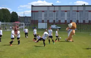 Sportowe otwarcie kompleksu boisk przy Szkole Podstawowej 31