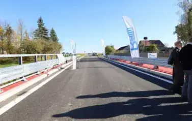 Uroczyste otwarcie mostu  w miejscowości Świerże &ndash; Kiełcze 8