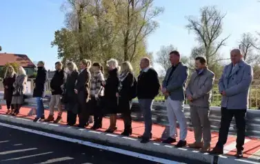 Uroczyste otwarcie mostu  w miejscowości Świerże &ndash; Kiełcze 12
