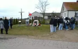 24 marca 2025 r. w&nbsp;Gminie Zaręby Kościelne oddano hołd Polakom, kt&oacute;rzy ratowali Żyd&oacute;w pod okupacją niemiecką 2