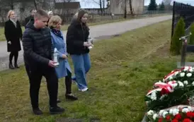 24 marca 2025 r. w&nbsp;Gminie Zaręby Kościelne oddano hołd Polakom, kt&oacute;rzy ratowali Żyd&oacute;w pod okupacją niemiecką 3