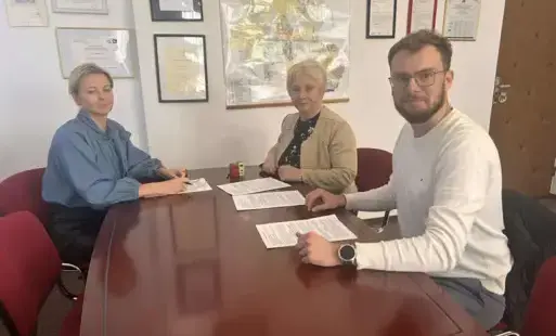 Podpisanie umów na budowę sieci wodociągowych w Gminie Zaręby Kościelne